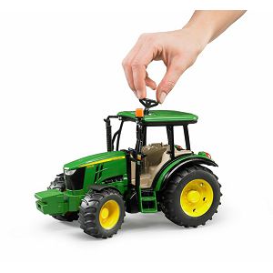 bruder-traktor-john-deere-5115-m-021061-86112-54769-ap_2.jpg